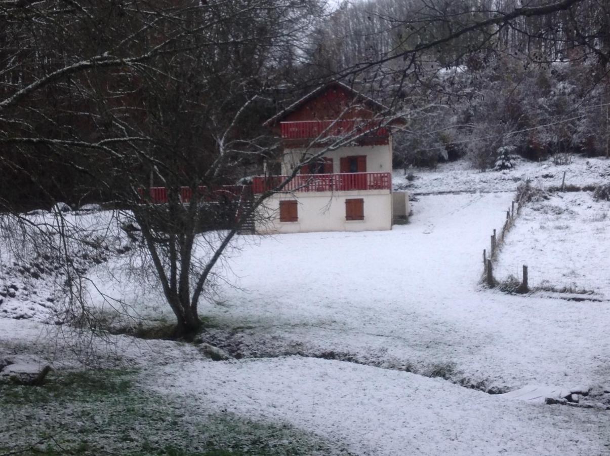Gite Du Creux De La Goutte Xertigny ภายนอก รูปภาพ